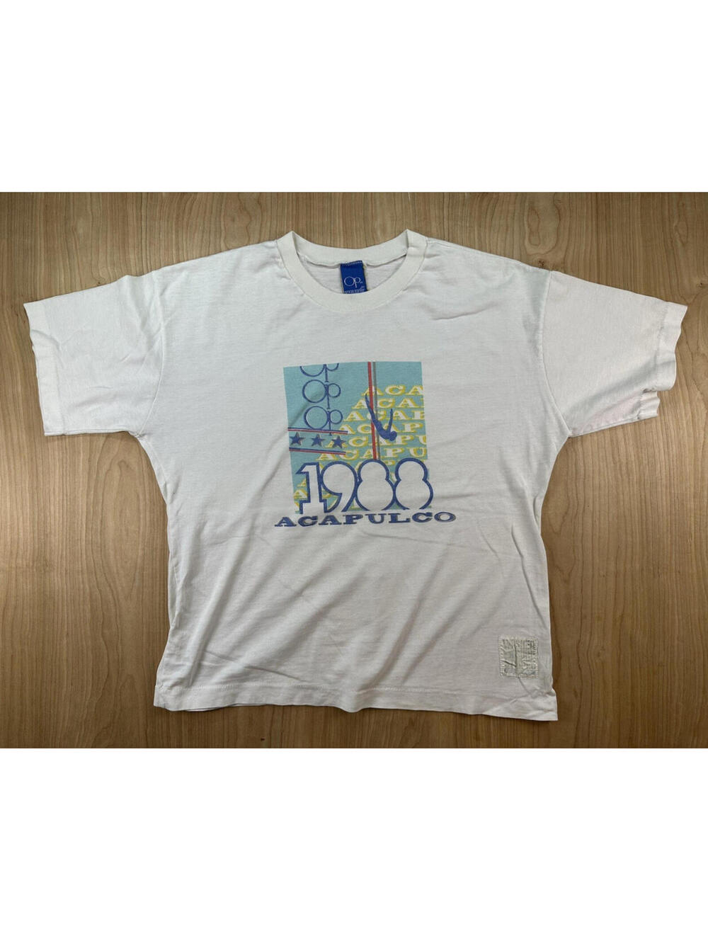 Vintage 80s OP ocean pacific tshirt Acapulco single stitch skater Surf large